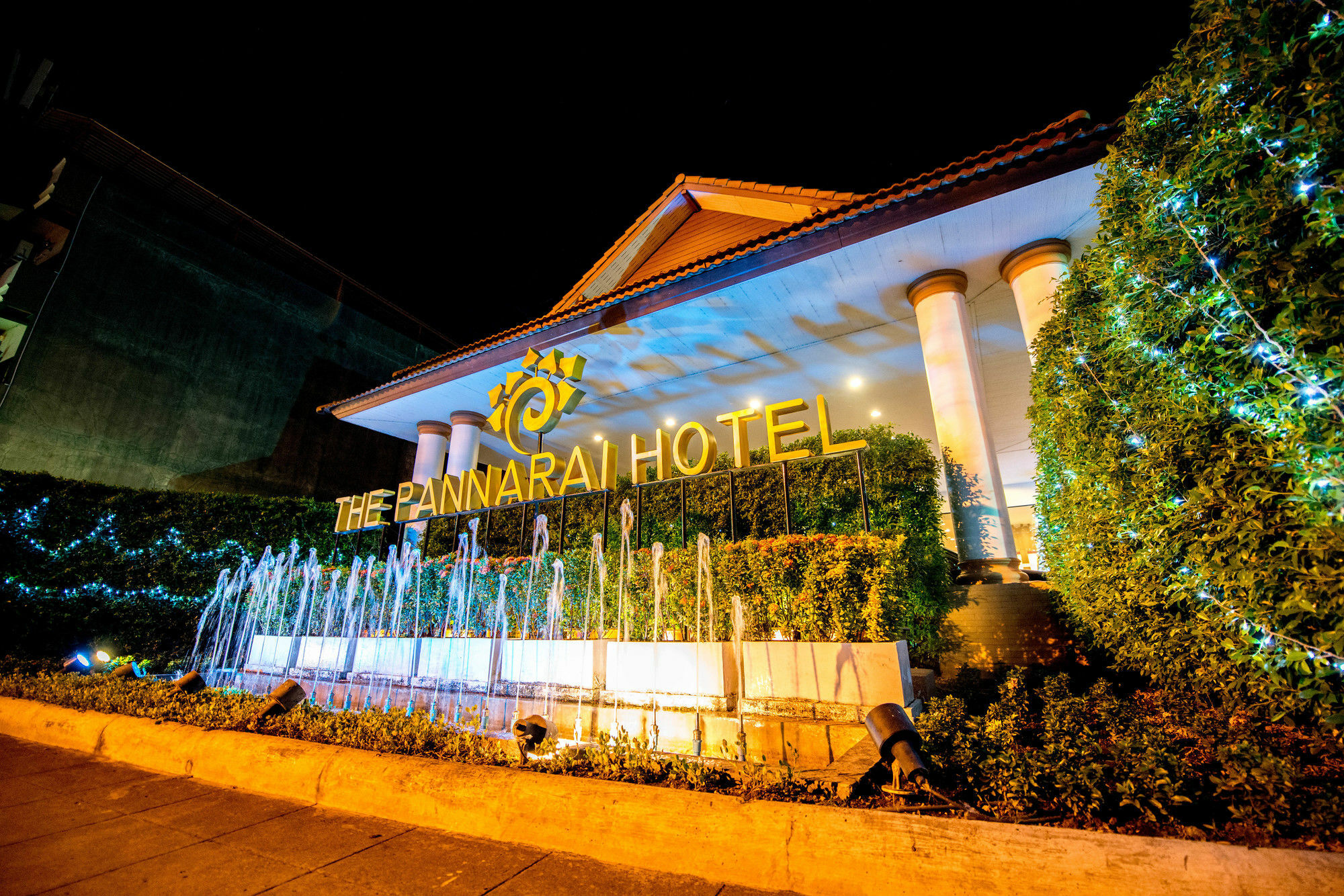 The Pannarai Hotel Удон-Тхани Экстерьер фото